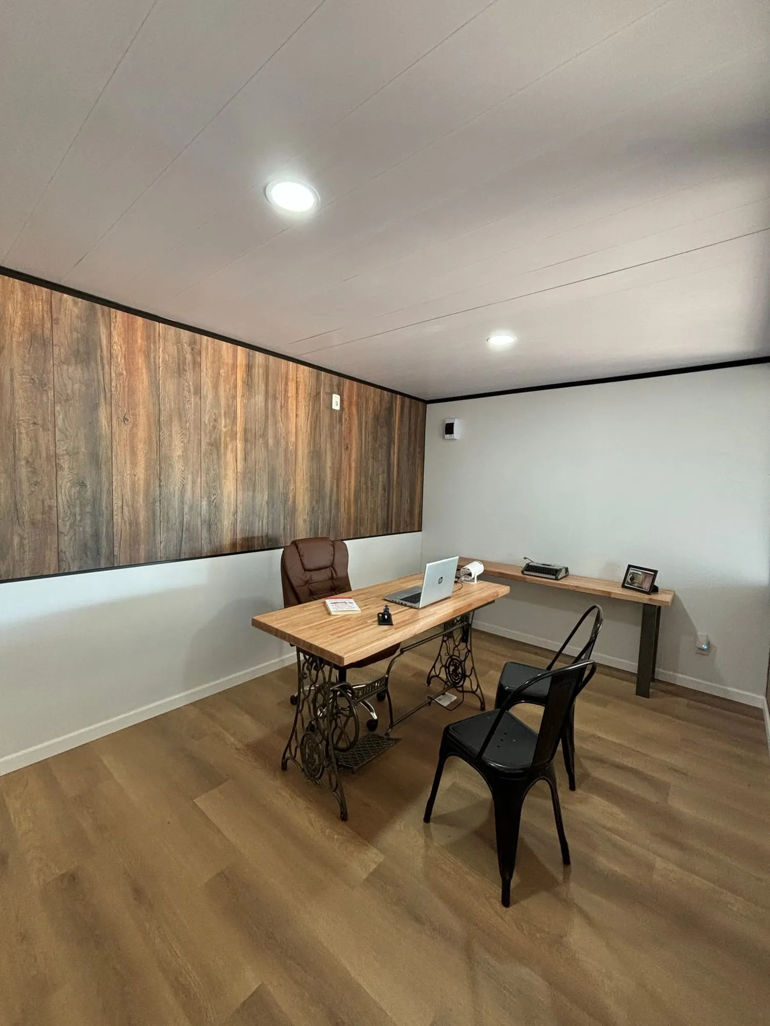 Obra de GHD — Oficinas modulares